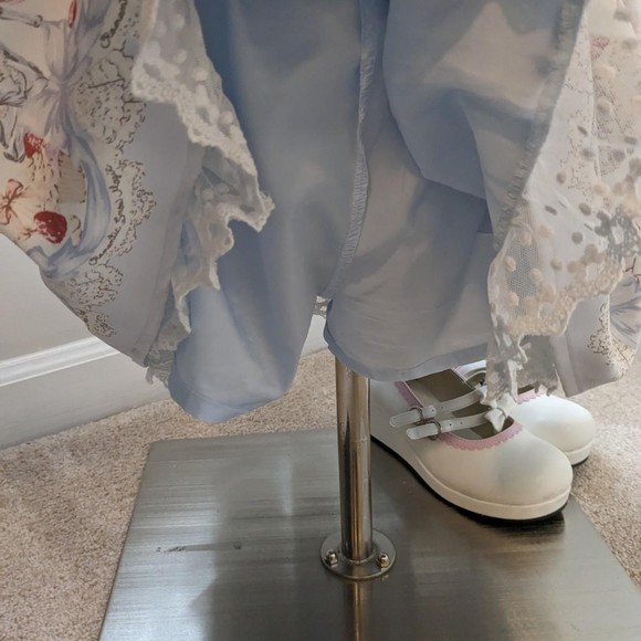 Authentic liz lisa Cinderella macaroon / macaron skort / sukapan in baby blue - Picture 7 of 7